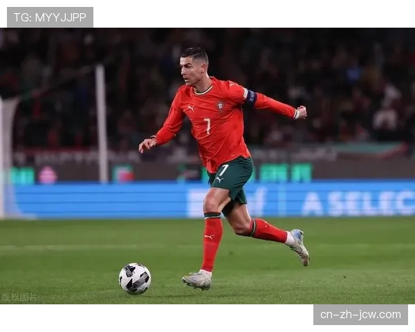 C罗国家队生涯首见半场染红 葡萄牙遭遇爆冷