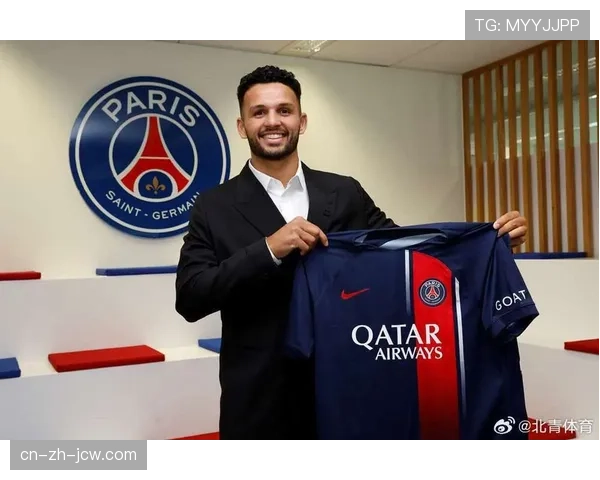 贡萨洛·拉莫斯10场5球效率可观，葡萄牙中锋竞争巴黎首发位置